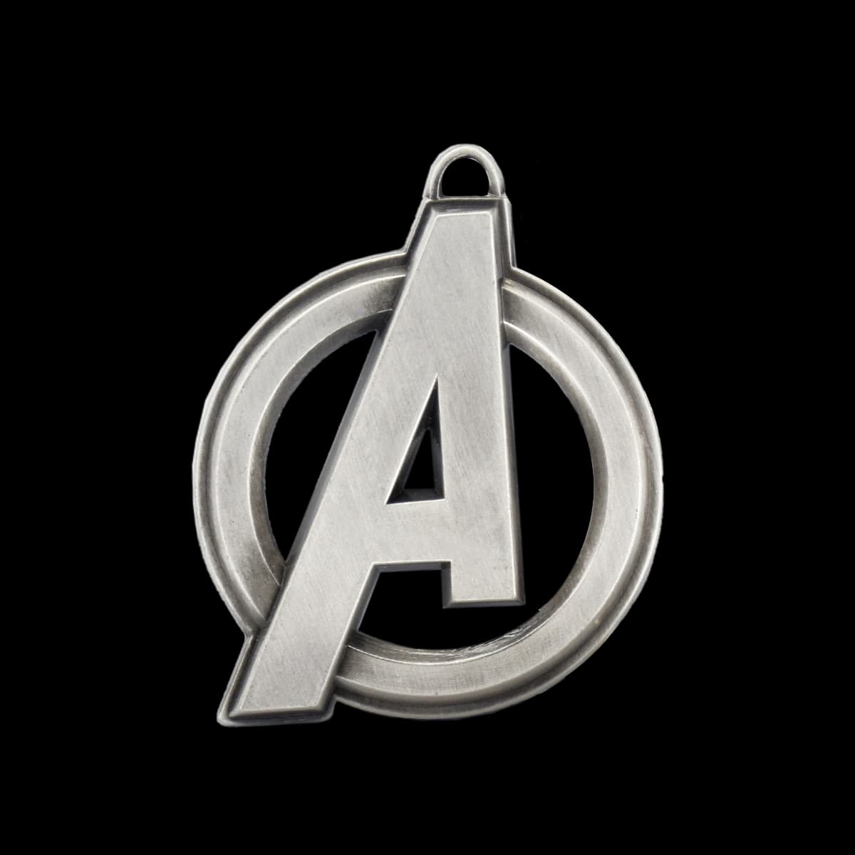 سر کلیدی لوگوی اونجرز (Avengers)