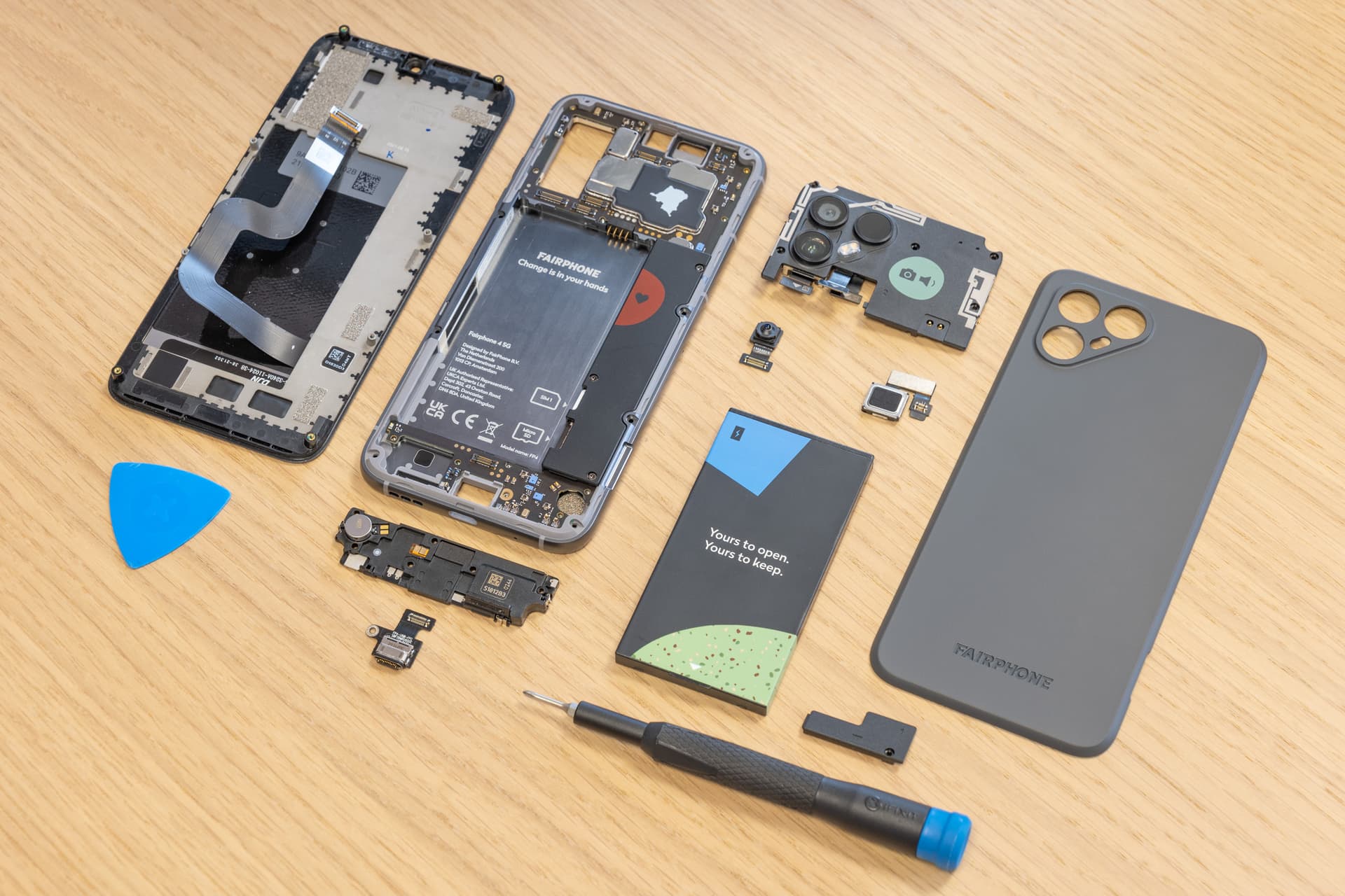 FairPhone 5